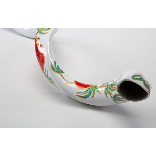 Pomegranate on White Background Hand Painted Yemenite Shofar